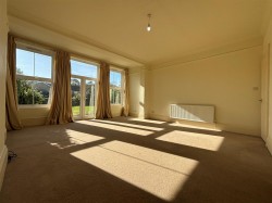 Images for Gate Lane, Freshwater Bay