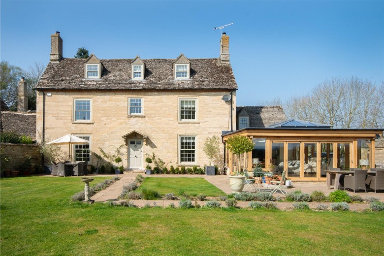 Click the photo for more details of Alvescot, Oxfordshire