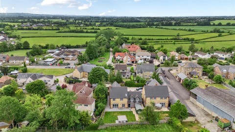Click the photo for more details of Longcot, Faringdon, Oxfordshire. SN7