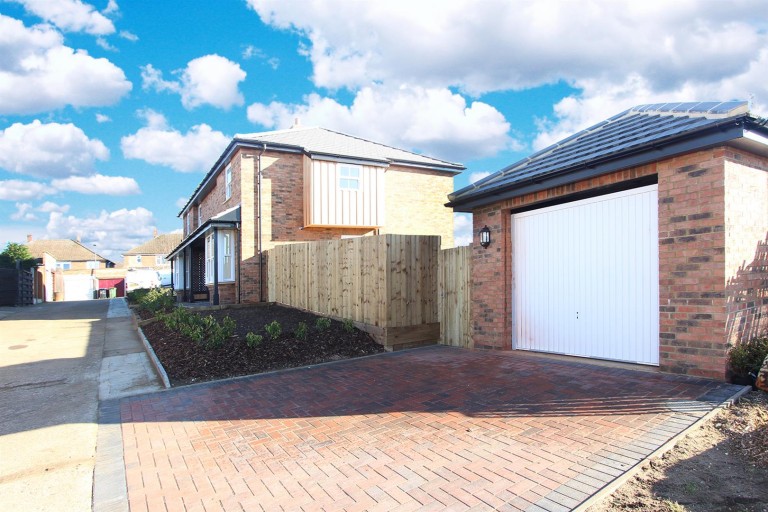 Images for Deane Road, Hillmorton, Rugby, CV21