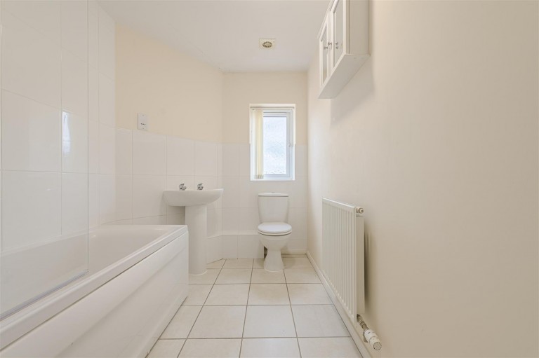 Images for Solent Road, Church Gresley, DE11