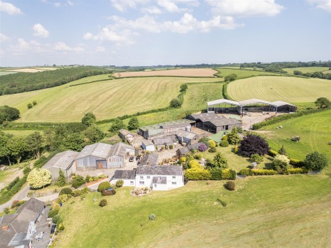 Click the photo for more details of Roborough, Winkleigh
