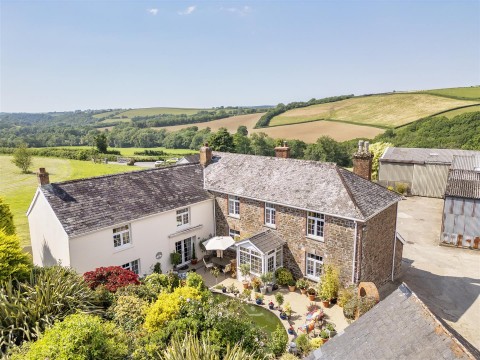 Click the photo for more details of Roborough, Winkleigh
