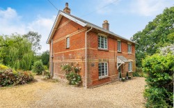 Images for Nr Cowes, Isle of Wight