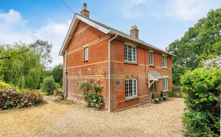 Images for Nr Cowes, Isle of Wight