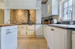 Images for Chittlehamholt
