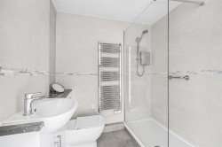 Images for Farmadine House, Saffron Walden