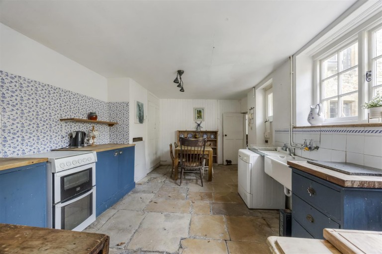 Images for High Street, Shipton-Under-Wychwood