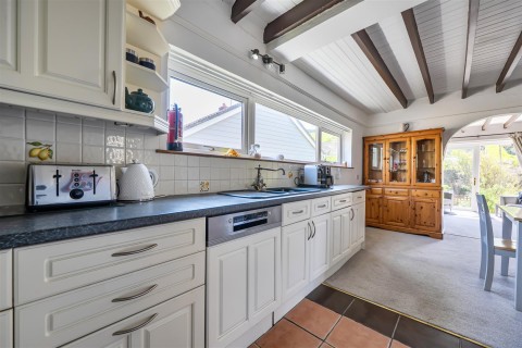 Click the photo for more details of Hope Cove, Kingsbridge
