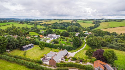 Click the photo for more details of Ashwater, Beaworthy
