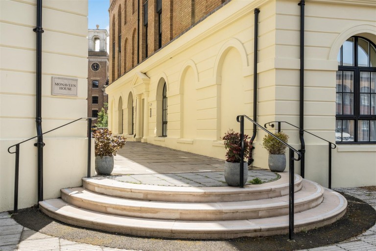 Images for Hamslade Street, Poundbury, Dorchester