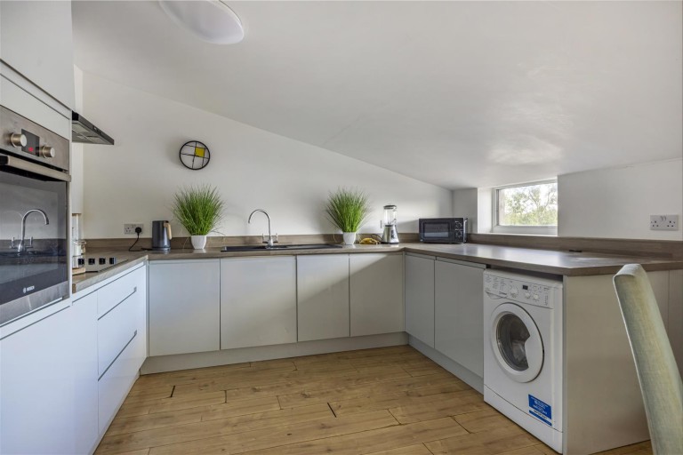Images for Blunsdon, Wiltshire