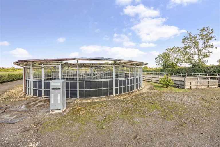 Images for Blunsdon, Wiltshire