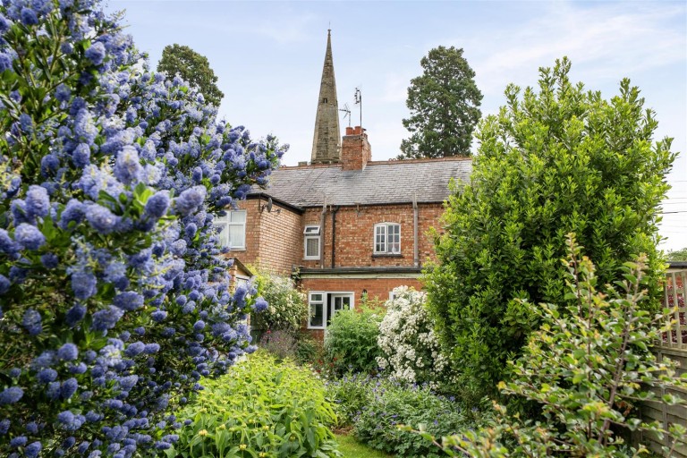 Images for Church Road, Grandborough, CV23