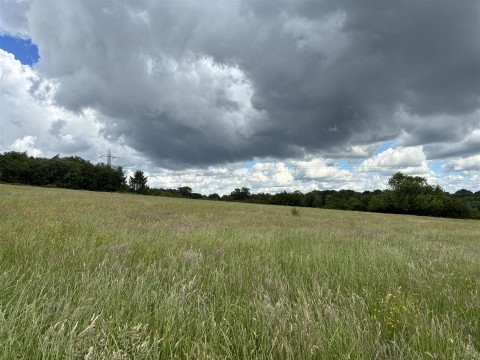 Click the photo for more details of Ashby Road East, Bretby, Burton-On-Trent