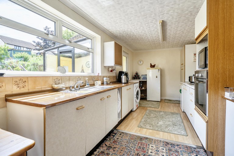 Images for Higher Doatshayne Lane, Musbury, Axminster