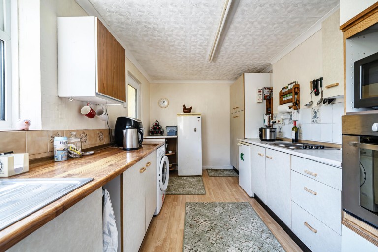 Images for Higher Doatshayne Lane, Musbury, Axminster