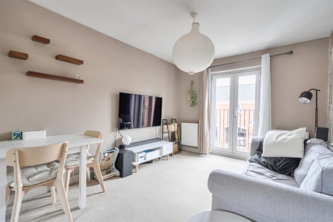 Click the photo for more details of Waylands Corner, Tiverton