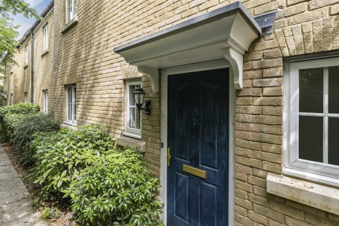 Click the photo for more details of Church End, Cambridge