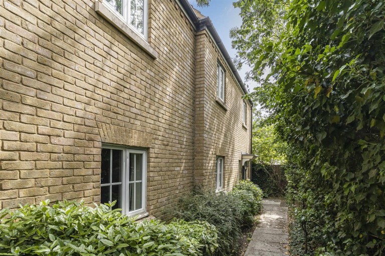 Images for Church End, Cambridge