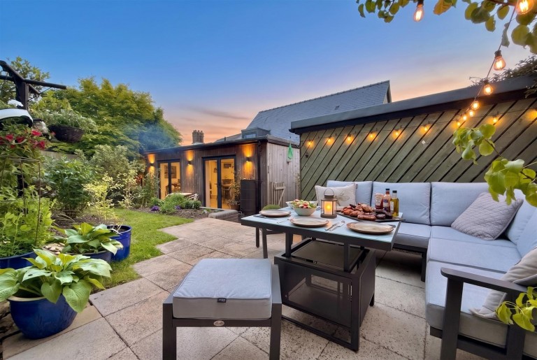 Images for Hall Lane, Branston, Lincoln