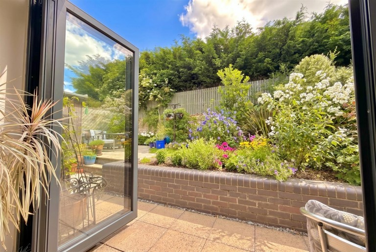 Images for Hall Lane, Branston, Lincoln