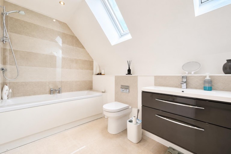 Images for Hall Lane, Branston, Lincoln