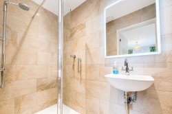 Images for Hall Lane, Branston, Lincoln