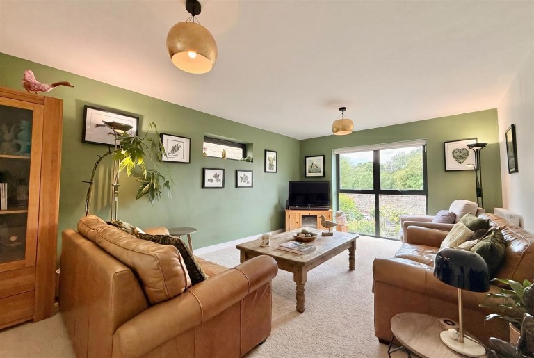 Images for Hall Lane, Branston, Lincoln