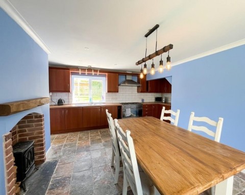 Click the photo for more details of Hunters Way, Culmstock