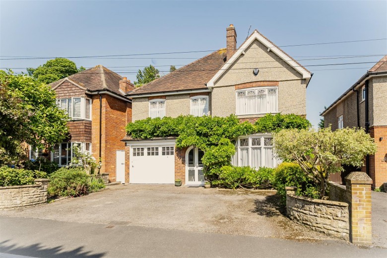 Click the photo for more details of Swallowcliffe Gardens, Yeovil