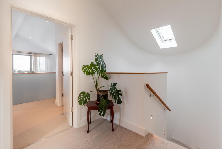 Images for Solent Lawns, Gurnard