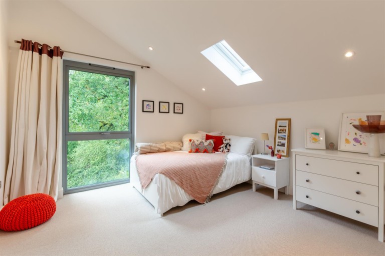 Images for Solent Lawns, Gurnard