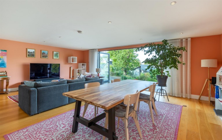 Images for Solent Lawns, Gurnard