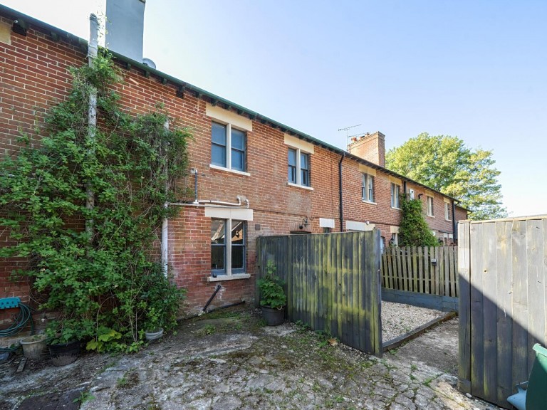 Images for Faulstone Lane, Bishopstone, Salisbury