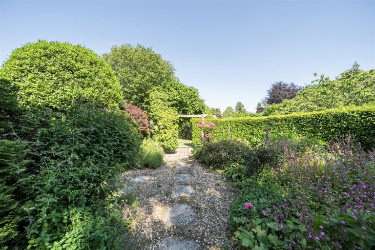 Images for Higher Street, Okeford Fitzpaine, Blandford Forum