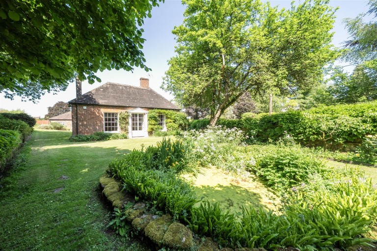 Images for Higher Street, Okeford Fitzpaine, Blandford Forum