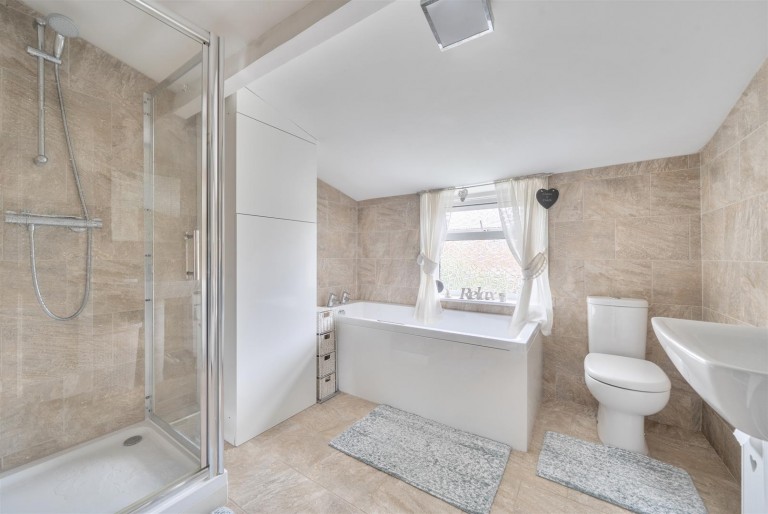 Images for Monkton Heathfield, Taunton