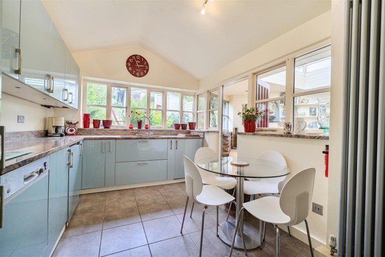 Images for Abbotskerswell, Newton Abbot