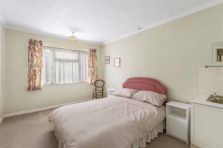 Images for Broughton Road, Banbury - Very large plot
