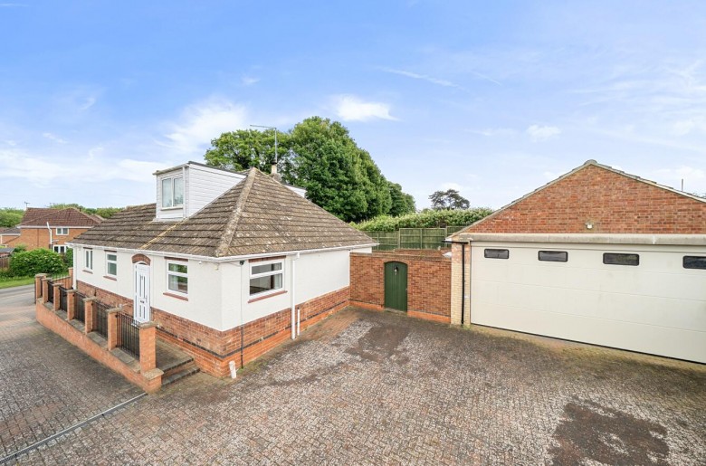 Click the photo for more details of Welton Road, Daventry, NN11