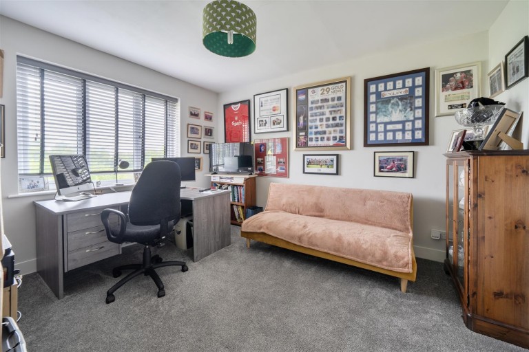 Images for Foxcovert Drive, Roade, NN7