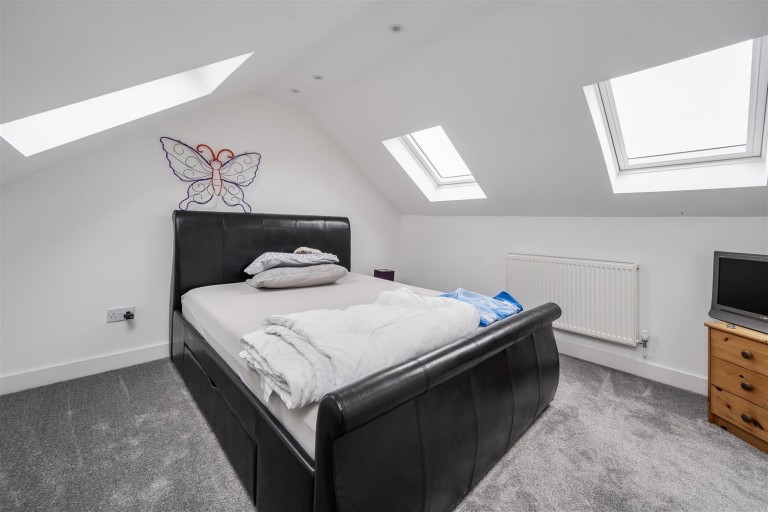 Images for Foxcovert Drive, Roade, NN7