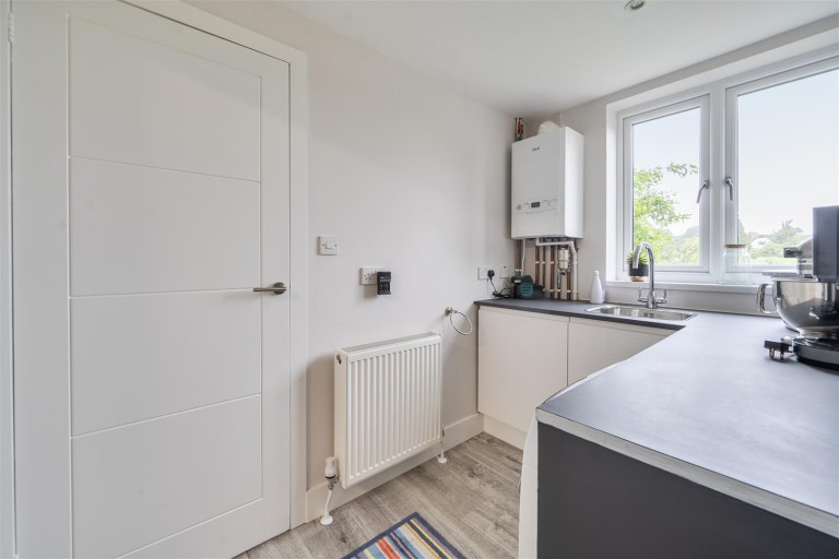 Images for Foxcovert Drive, Roade, NN7