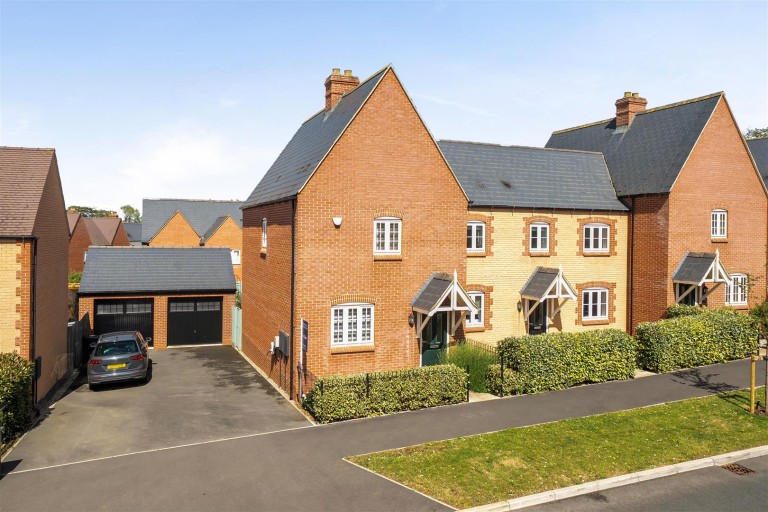 Images for Redcar Road, Towcester, NN12