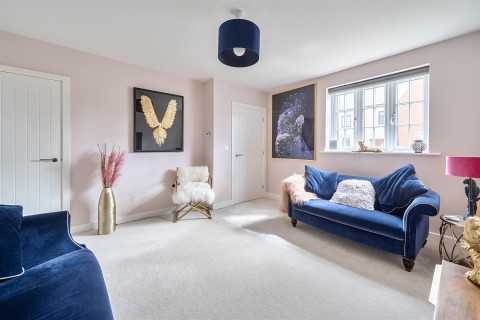 Click the photo for more details of Redcar Road, Towcester, NN12