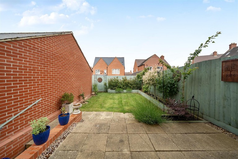 Images for Redcar Road, Towcester, NN12