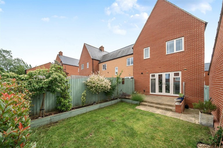 Images for Redcar Road, Towcester, NN12