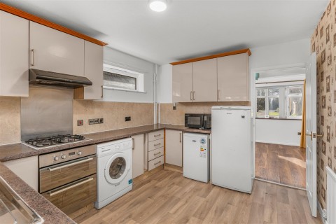 Click the photo for more details of Elton Road, Banbury