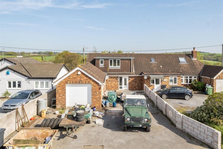 Click the photo for more details of Cheriton Bishop, Exeter